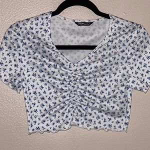 cottage core crop top🫐